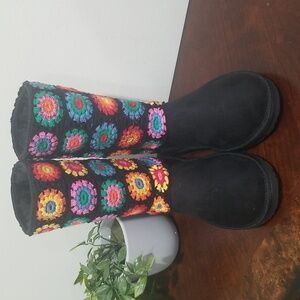 Vibrant Crochet Patterned Women's Winter Boots